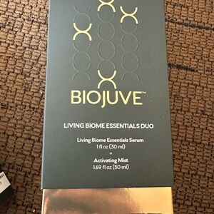 Living Biome Essentials Duo - Black and Gold